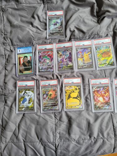 Customer photo review of Clutch Pokémon Club