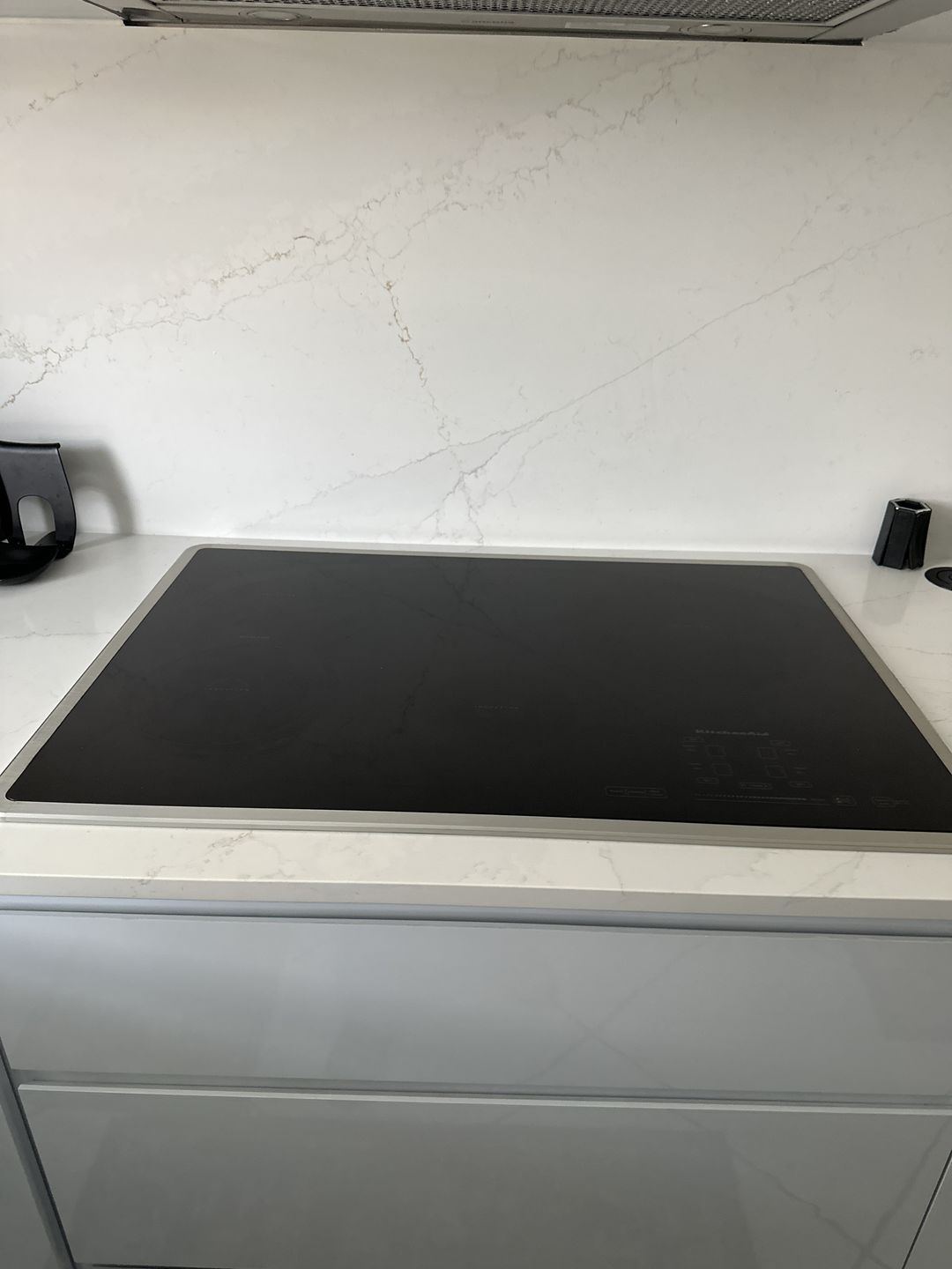 Customer photo review of KITCHENAID KICU509XSS 30-Inch 4 Element Induction Cooktop