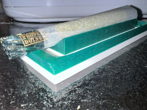 Customer photo review of Proper Tips - Blue & Gold Dichro