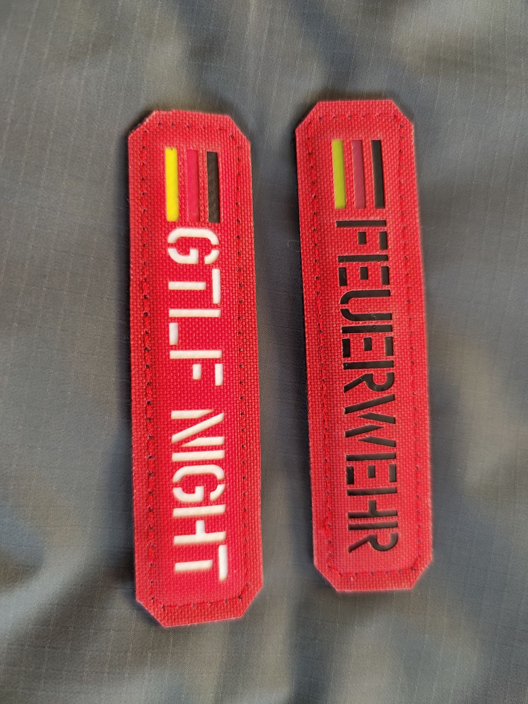 Customer photo review of Individuelle Namensschilder Lasercut Textil Patches ( Ab 1 Stück )