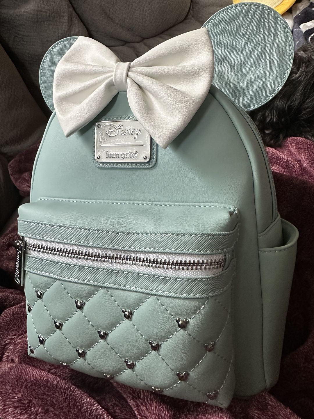 Customer photo review of 707 Street Exclusive - Loungefly Disney The Minnie Mouse Classic Series Mini Backpack - Elegance