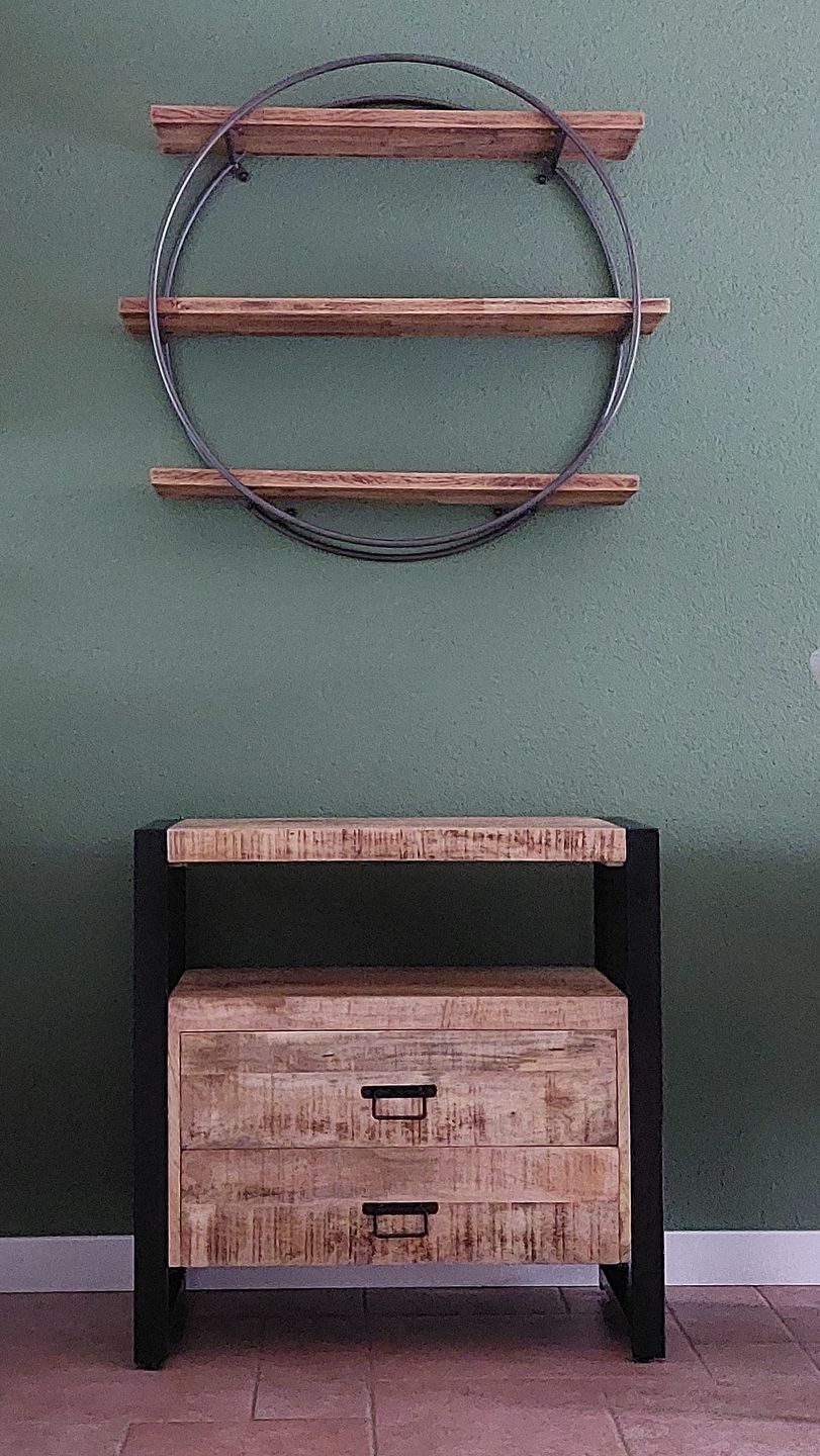 Customer photo review of Sidetable / Dressoir Kastje 2 lades Industrieel Design | Mangohout en Staal | 80x40x80cm