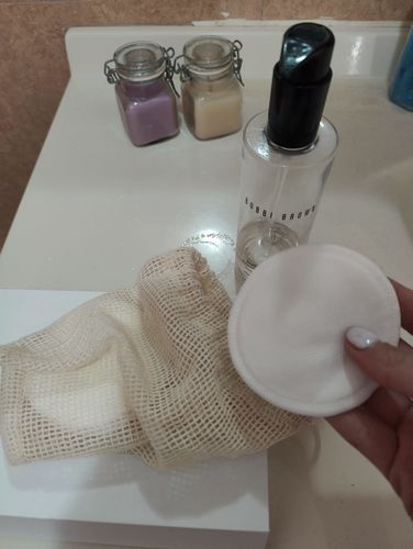 Customer photo review of פדים רב פעמיים לניקוי פנים + שקית כביסה