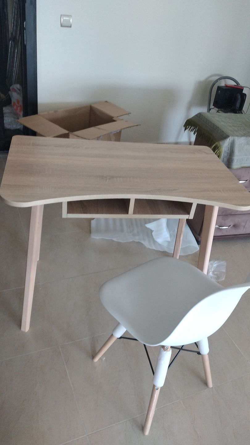 Customer photo review of PERTUIS - Bureau en bois (100x60x75)cm