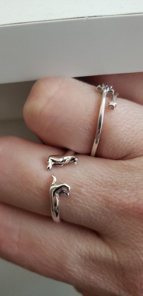 Customer photo review of Sterling Silver Dachshund Ring