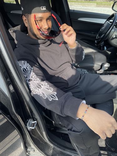 Customer photo review of .925 4 Clover (Dark Edition) pendant & necklace