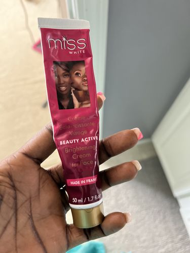 Customer photo review of Fair & White Miss White Beauty Active Brightening Cream for Face 50 ml / 1.6 Fl Oz