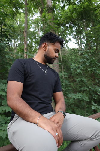 Customer photo review of .925 4 Clover (Dark Edition) pendant & necklace