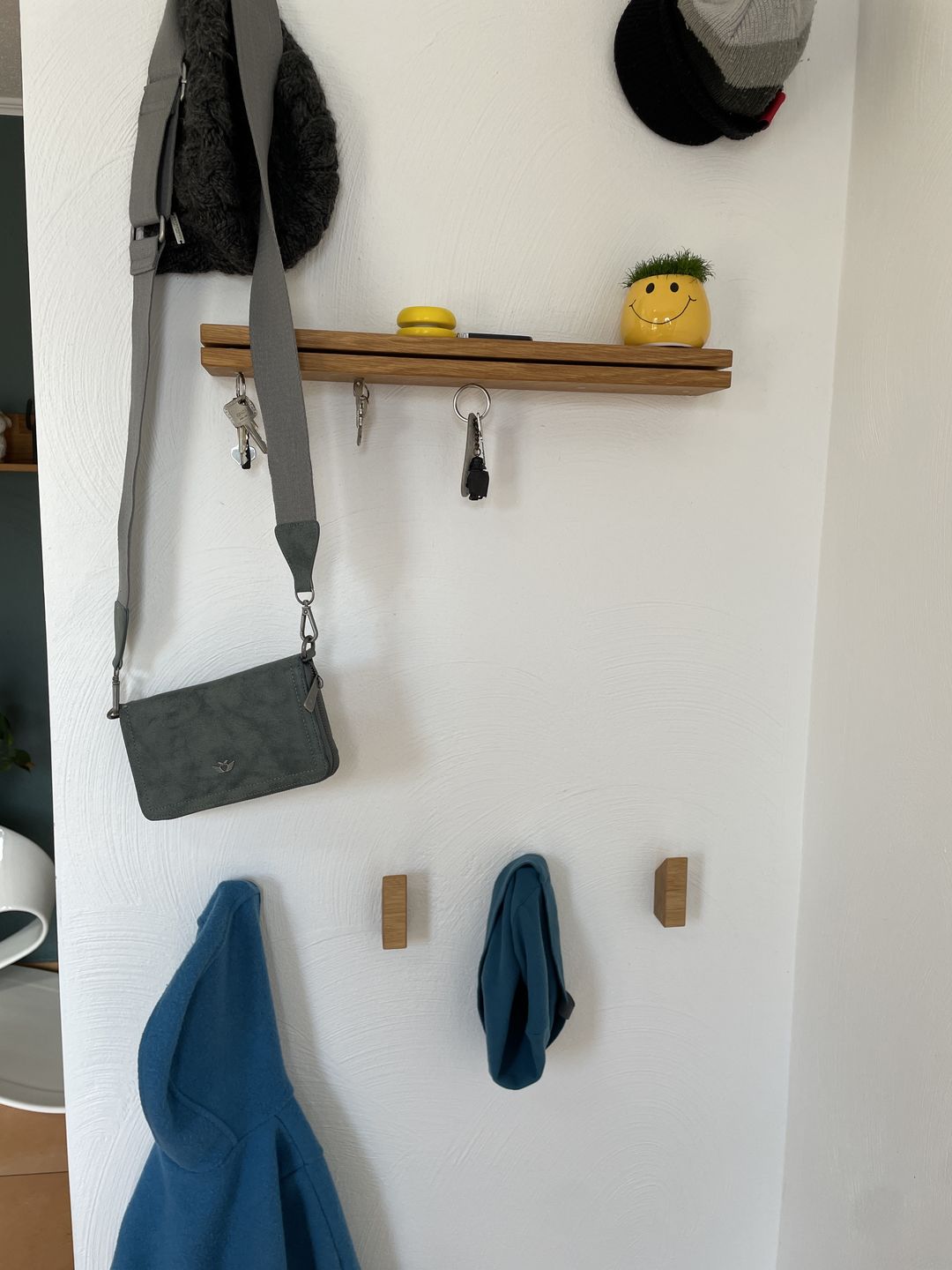 Customer photo review of Wandhaken Set EMIL aus Holz