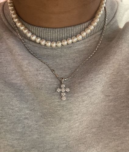 Customer photo review of tokyo collar necklace