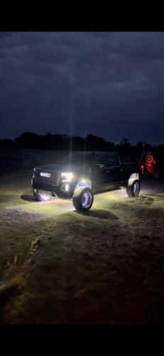 Customer photo review of Premium RGB+W Rock Lights