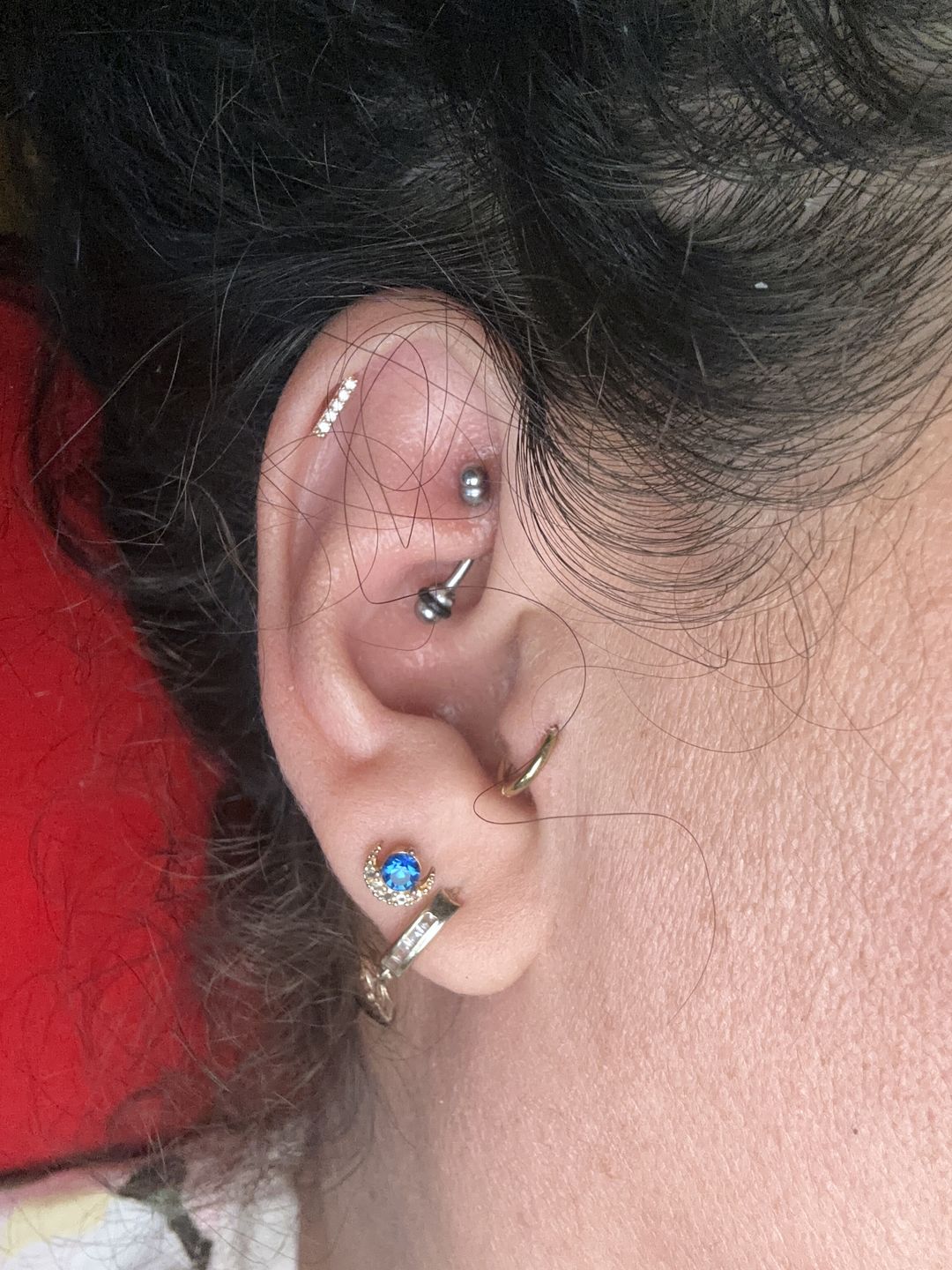 Customer photo review of Piercing de Luna Azul