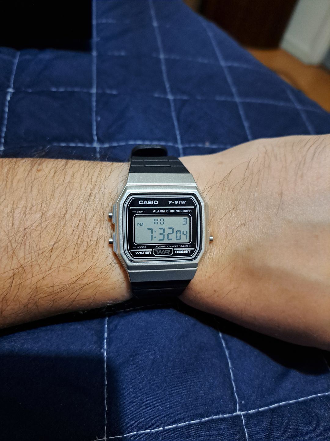 Customer photo review of Reloj Casio Vintage F-91WM-7ADF Plateado/Negro