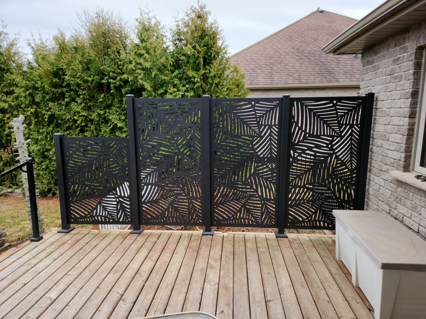 Customer photo review of Privacy Screen (Maui)