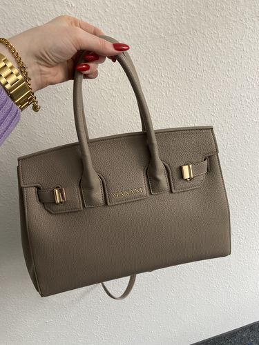 Customer photo review of OLINA - TAUPE