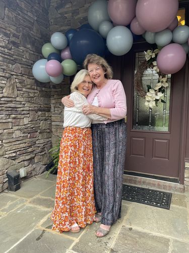 Customer photo review of Create Your Own Color Mix - DIY Balloon Garland Kit