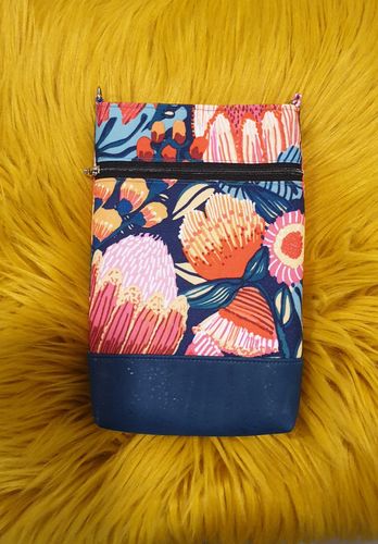 Customer photo review of Wanderlust Phone Bag Pattern