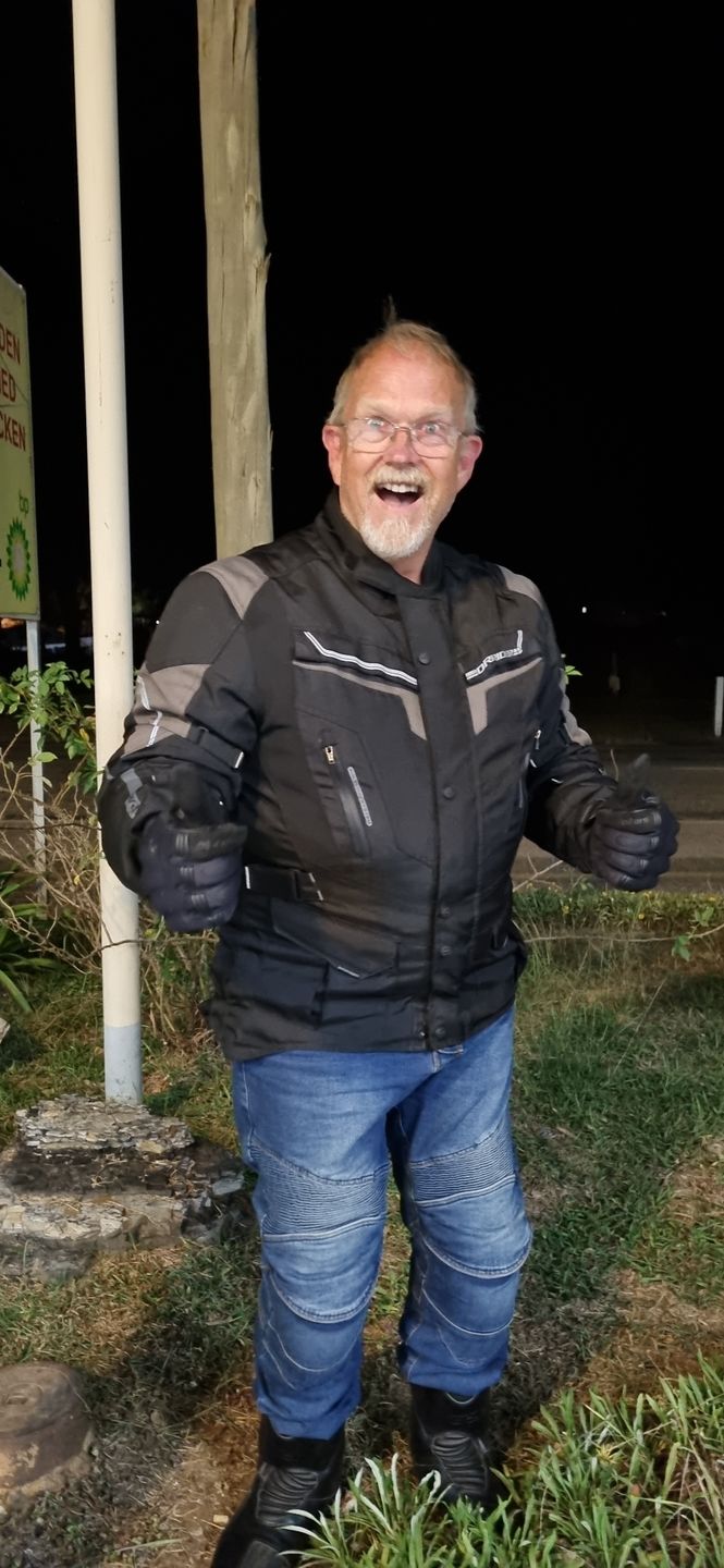 Customer photo review of Men's Motorcycle Pants Waterproof Jeans with Armor Protector Pads