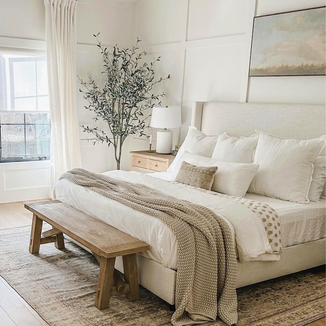 Customer photo review of Venus Linen cream winged bed Ottoman – high headboard, tall headboard, cream bed