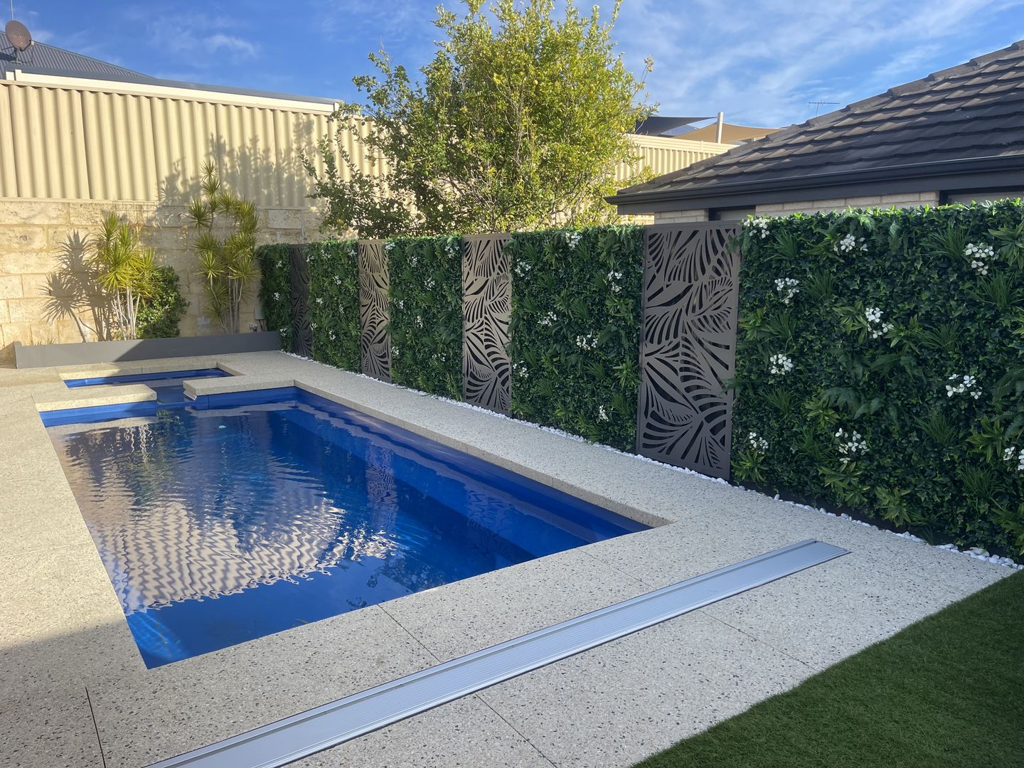 Customer photo review of Flowering White Jasmine Fake Green Wall / Artificial Vertical Garden 1m x 1m UV Resistant