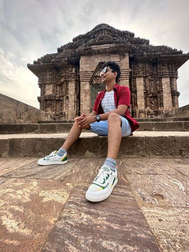 Customer photo review of KYGO White Green Yellow Men's color block sneaker