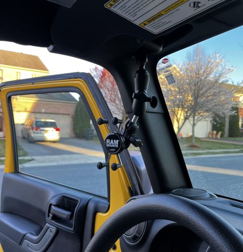 Customer photo review of CMM Offroad JK A-Pillar Ball Mount