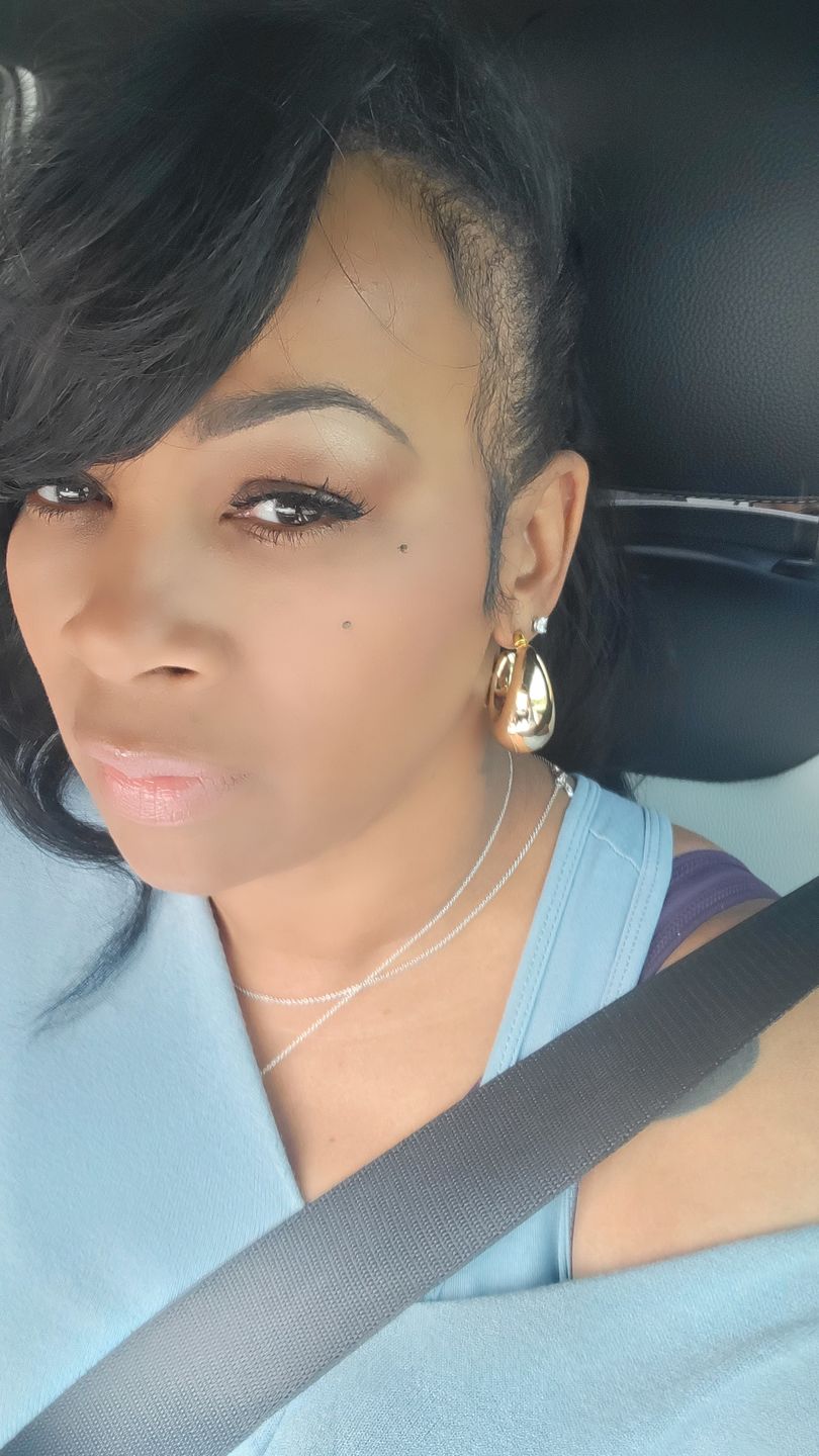 Customer photo review of Body Wave Tape In Hair Extension