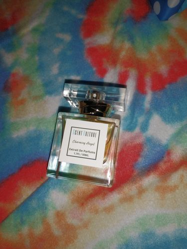 Customer photo review of Charming Angel - (W)