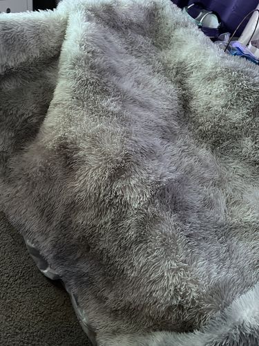 Customer photo review of Pluffy™ Tie-Dyed Rugs