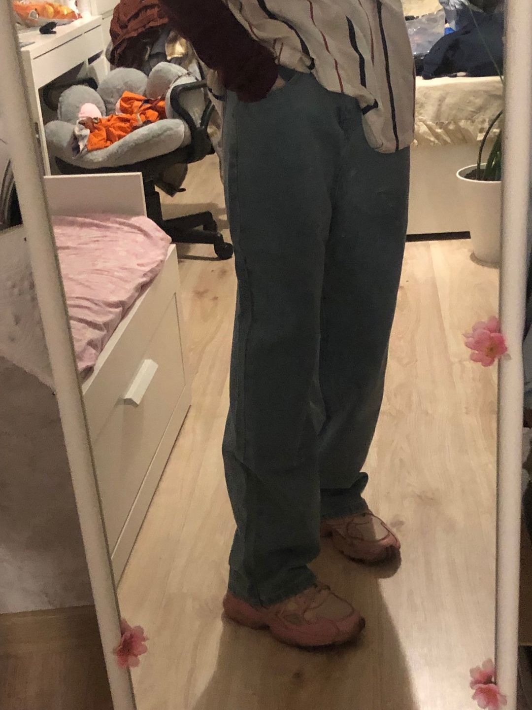 Customer photo review of THE CLASSIC BAGGY JEANS