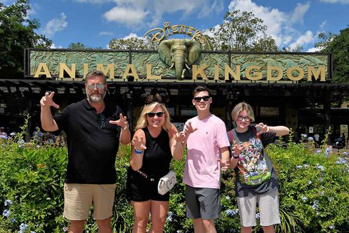 Customer photo review of Mickey Mania Park Pack