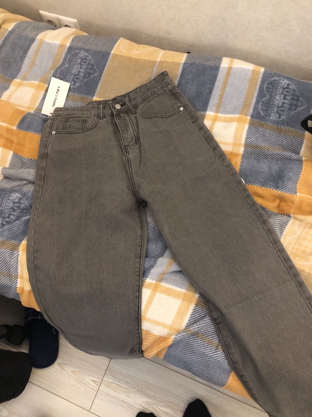 Customer photo review of THE CLASSIC BAGGY JEANS
