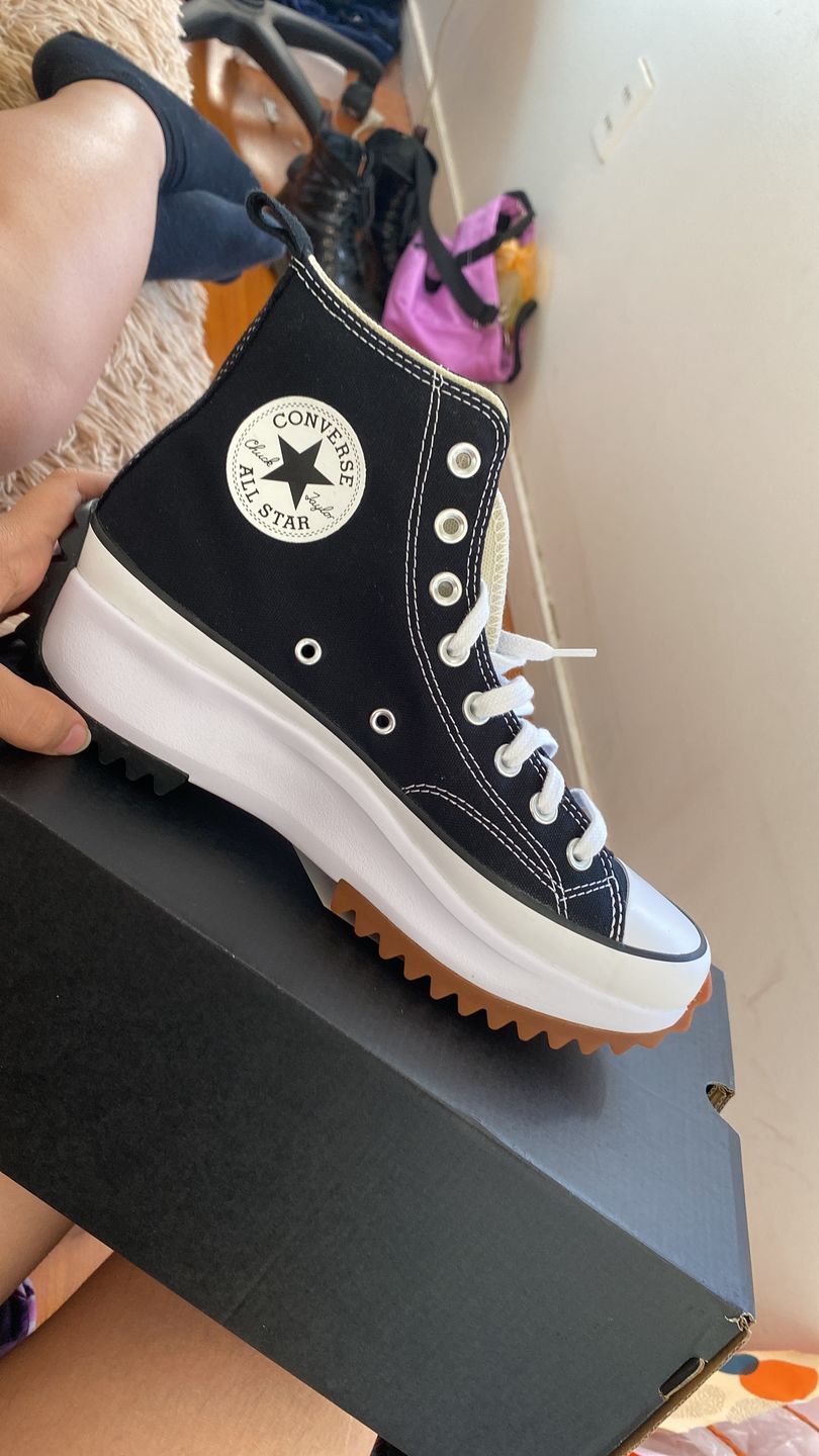 Customer photo review of Zapatilla Converse Run Star Hike Plataforma Mujer Negro