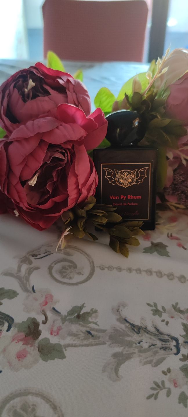 Customer photo review of LORENZO PAZZAGLIA - VAN PY RHUM