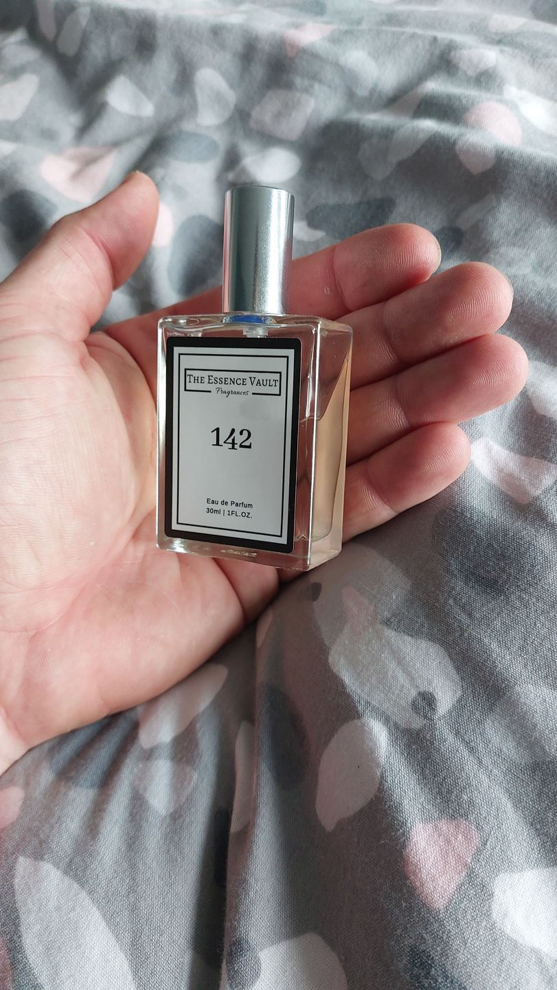 Customer photo review of Inspired by Pomegranate and Noir - 142