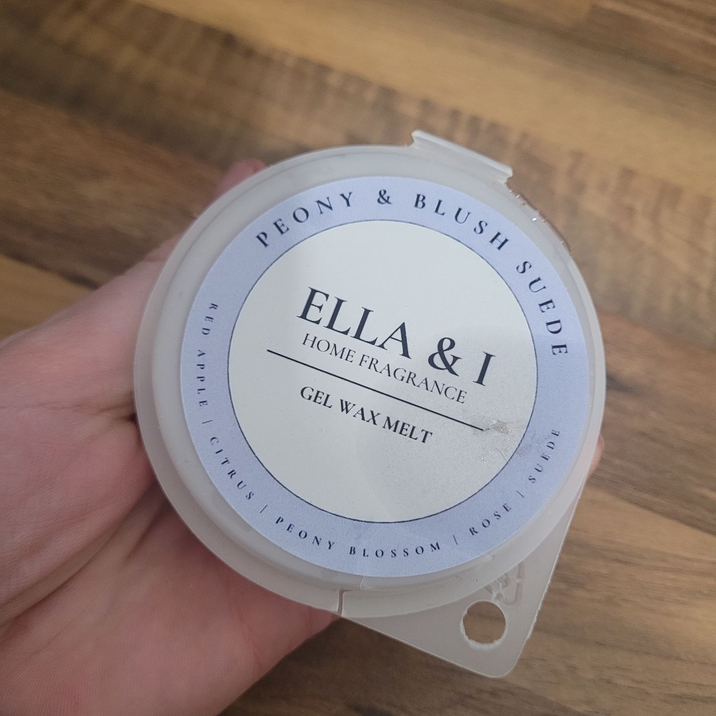 Customer photo review of Peony & Blush Suede Gel Melt