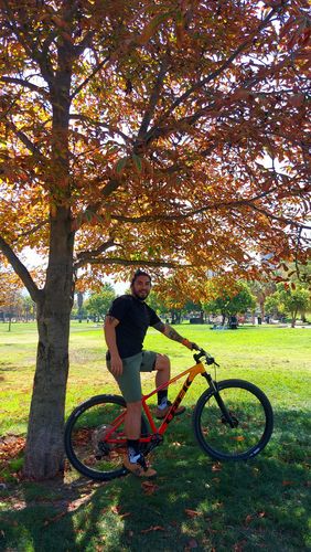 Customer photo review of Bicicleta Mountain Bike Marlin 7 Aro 29 Amarillo / Rojo