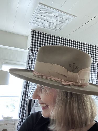 Customer photo review of Natural Felt Hat