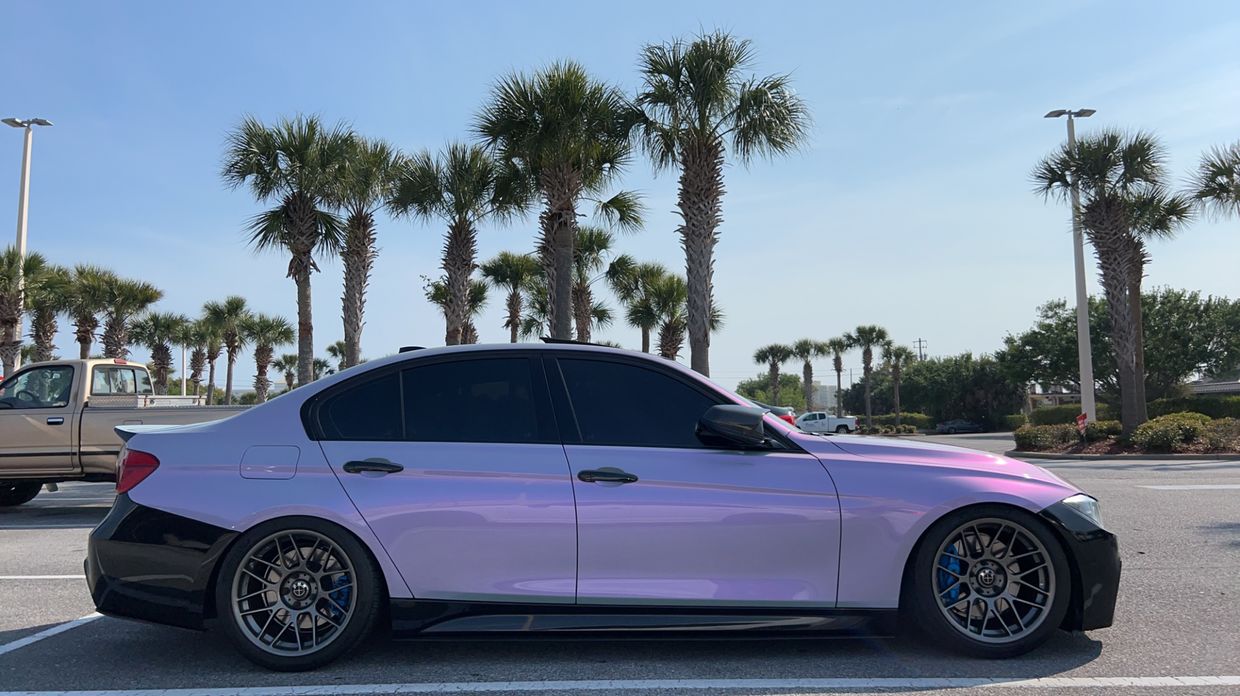 Customer photo review of Candy Metallic Gray Purple vinyl wrap
