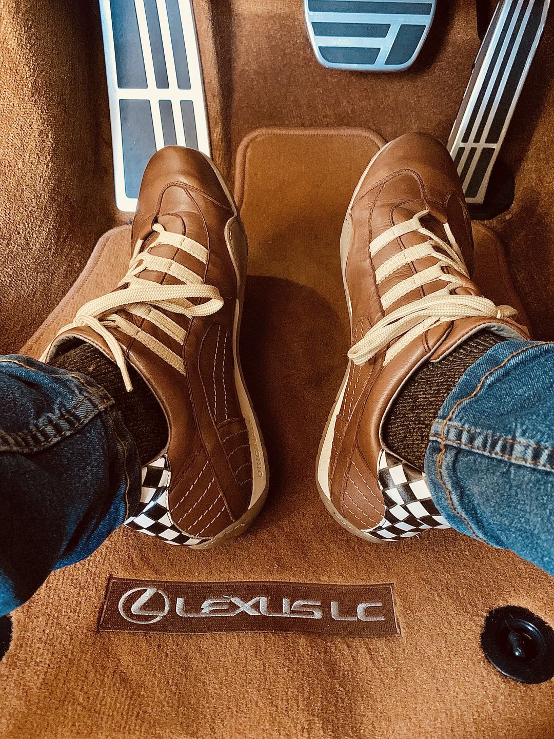 Customer photo review of Men's Racing Sneaker in Cognac (Brown and Sand)