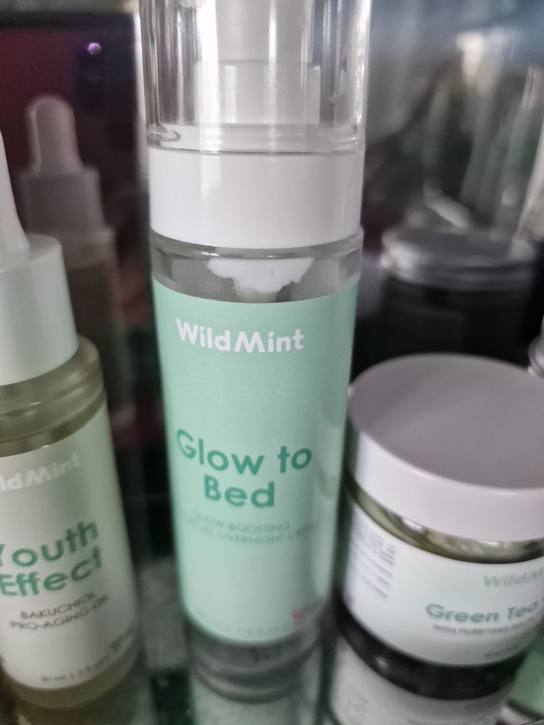 Customer photo review of Glow to Bed