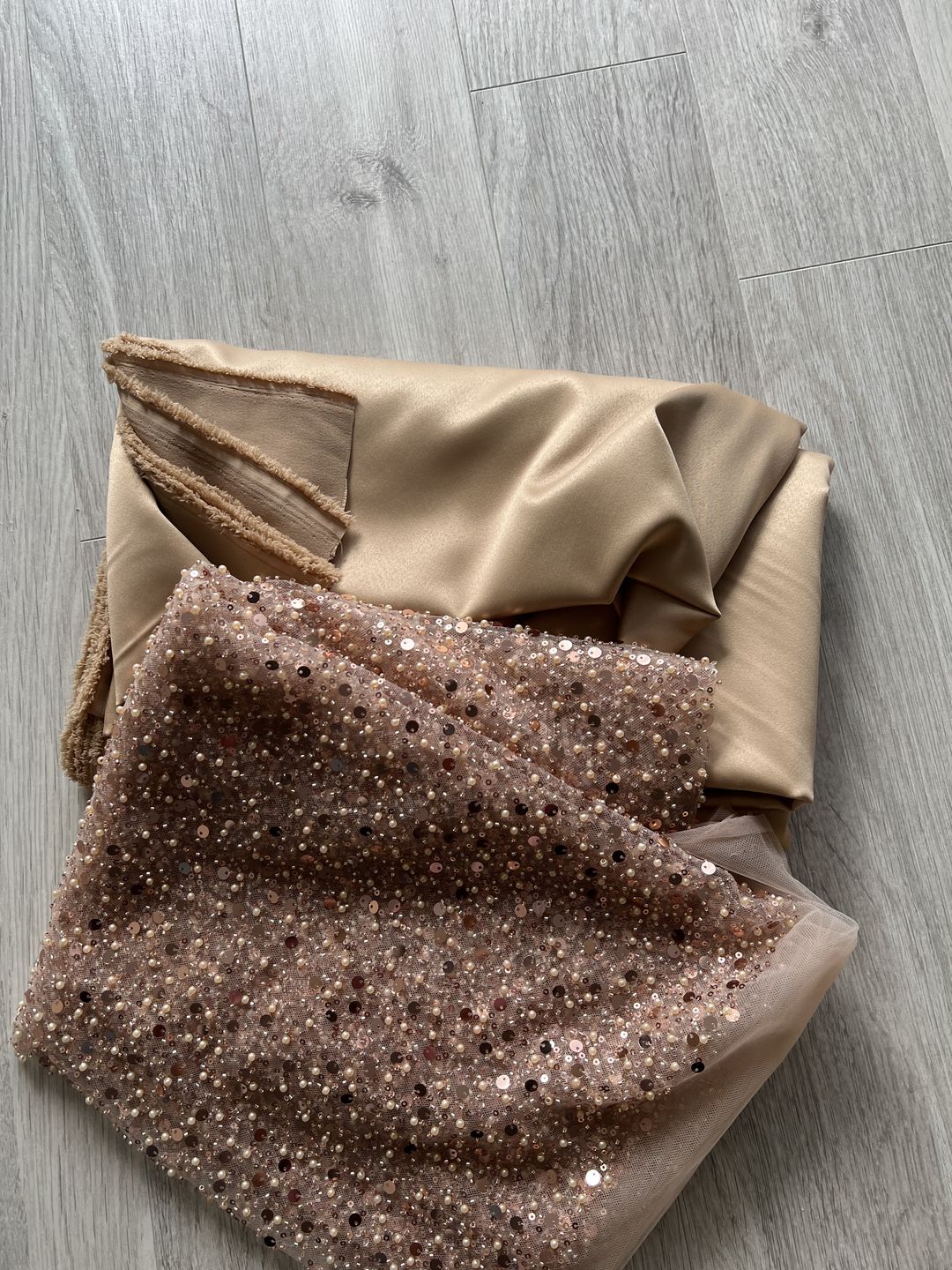 Customer photo review of Tafta Elastica Premium Nude Inchis