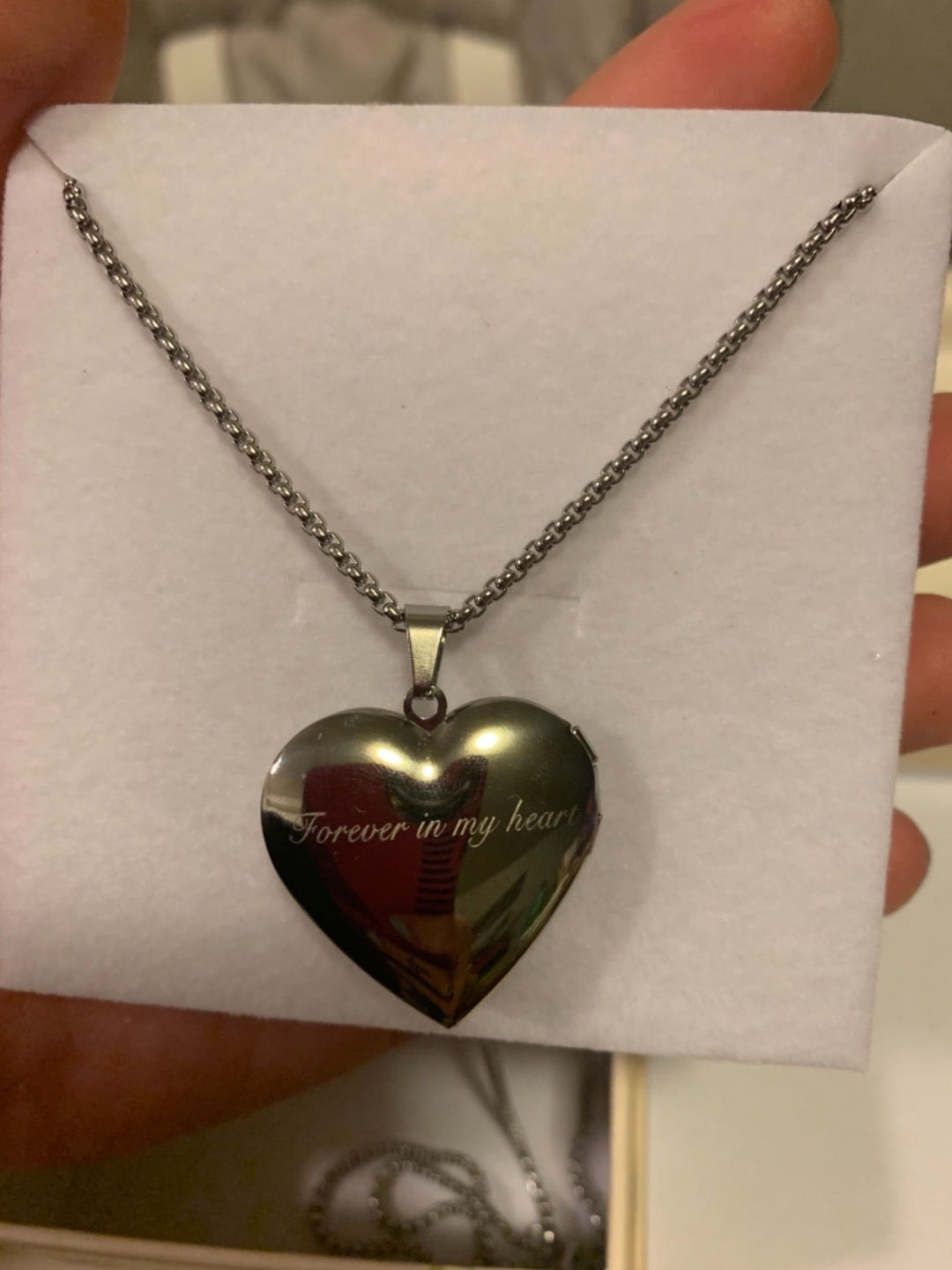 Customer photo review of Personalized Heart Locket Necklace That Holds Pictures Memory Photo Lockets Custom Photo Name Dasiy Heart Necklace