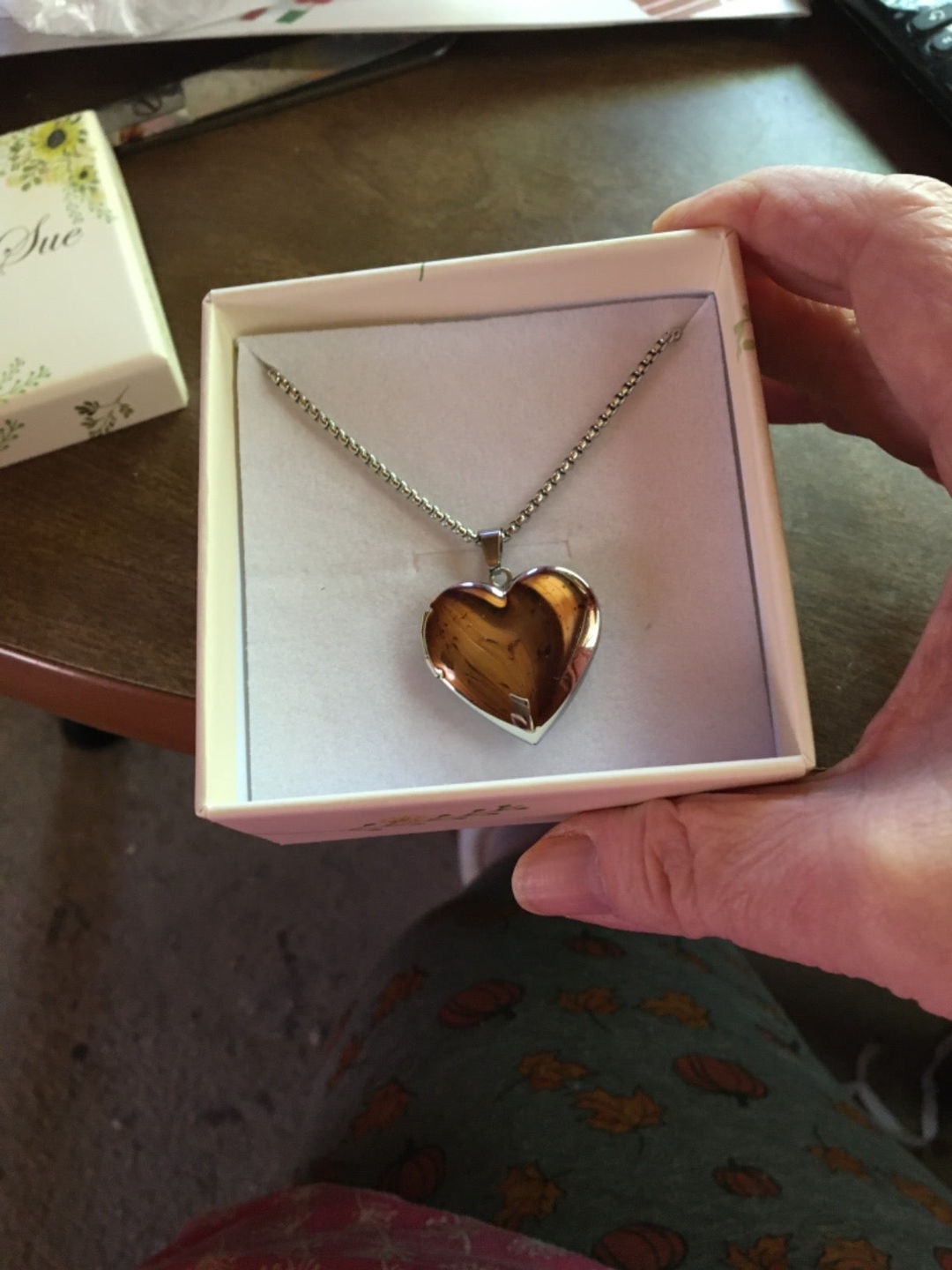 Customer photo review of Personalized Heart Locket Necklace That Holds Pictures Memory Photo Lockets Custom Photo Name Dasiy Heart Necklace