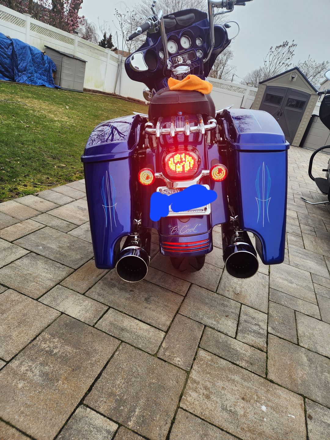 Customer photo review of Mocardine 3.93" Stretched Extended Motorcycle Saddlebags For Harley