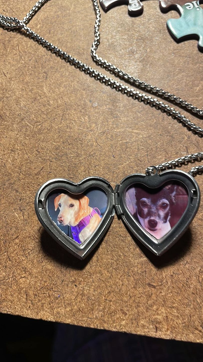 Customer photo review of Personalized Heart Locket Necklace That Holds Pictures Memory Photo Lockets Custom Photo Name Dasiy Heart Necklace