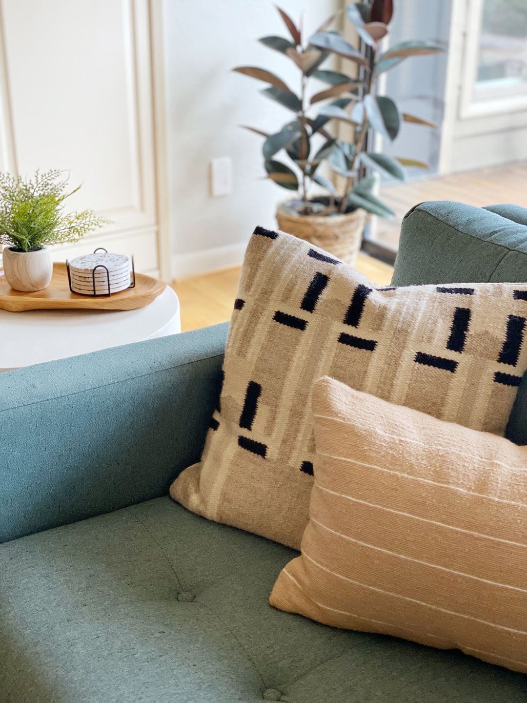 Customer photo review of Wren in Moss - 12x20" | 12x26" | 12x40"