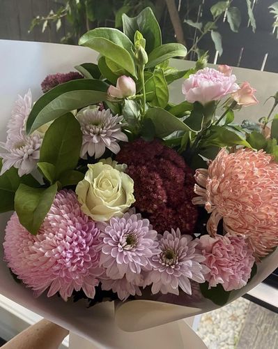 Customer photo review of Florist's Choice Posy - Medium