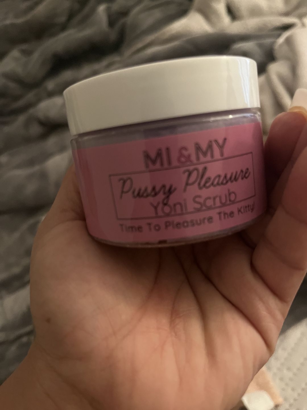 Customer photo review of Pussy Pleasure Yoni Scrub