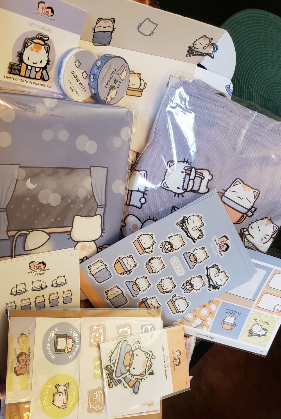 Customer photo review of (Pre-Order) Cozy Cat Ultimate Box Set